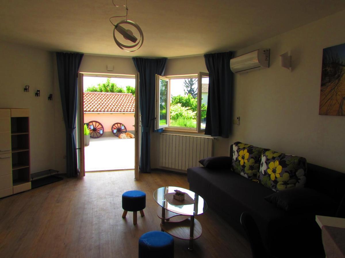 Apartman Mimi Lovran Ngoại thất bức ảnh